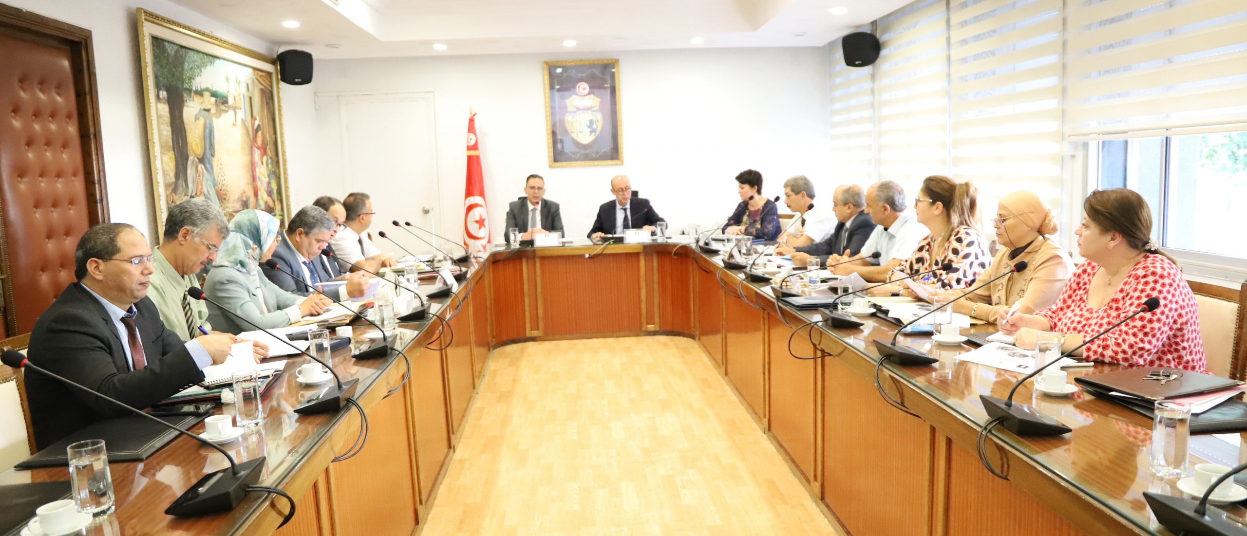 You are currently viewing Débloquer les situations difficiles concernant l&rsquo;exploitation des SMVDA inscrites dans la liste n 37 au centre d&rsquo;une séance de travail entre les ministères des domaines de l&rsquo;Etat et de l&rsquo;agriculture.