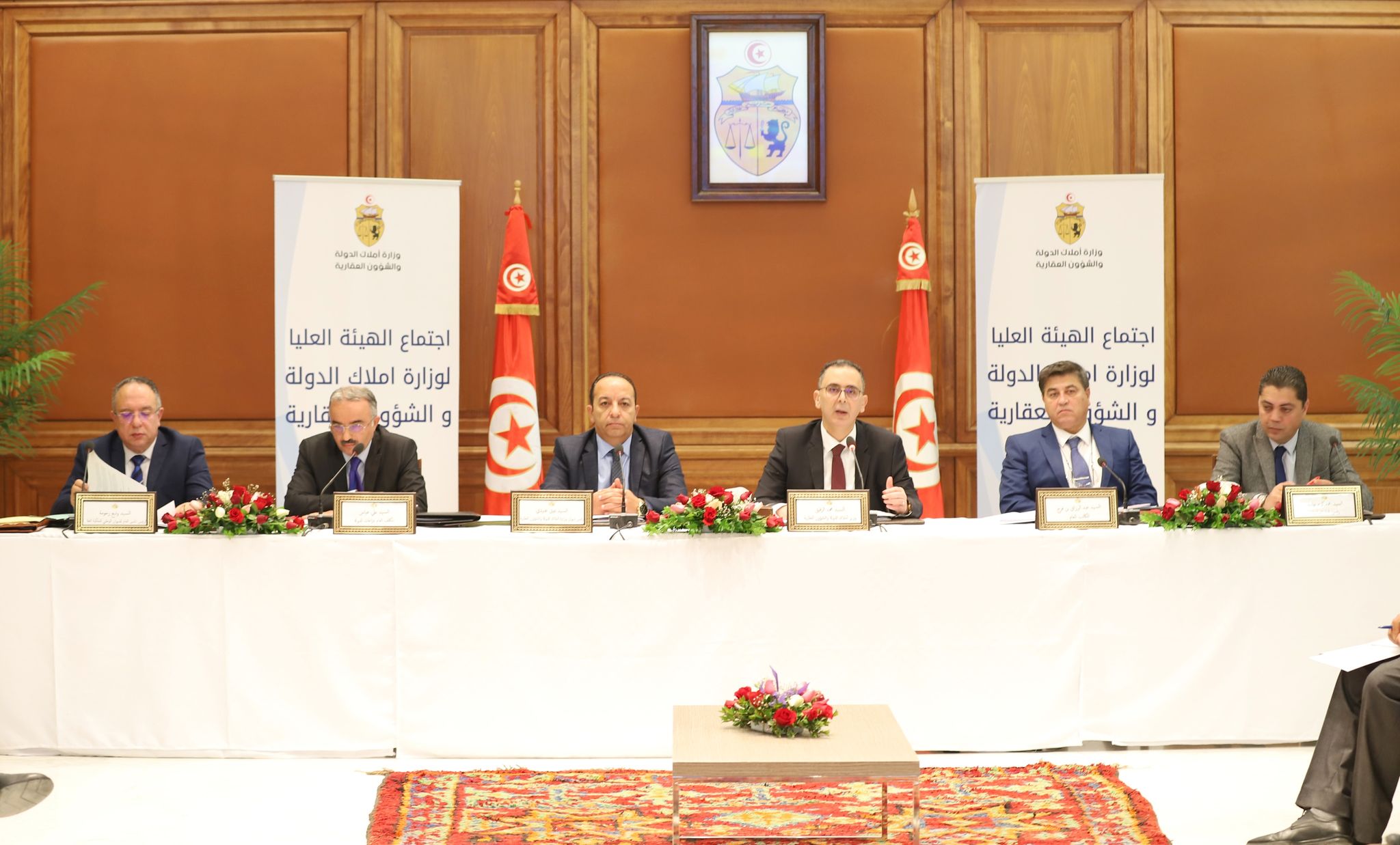 You are currently viewing وزير أملاك الدّولة والشؤون العقارية يشرف على اجتماع الهيئة العليا للوزارة لسنة 2023.