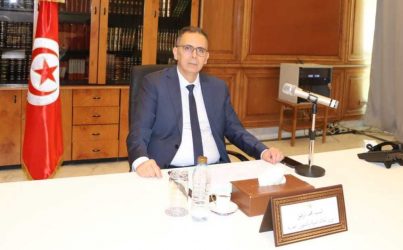 Lire la suite à propos de l’article Approbation de 15 dossiers de cession en faveur des occupants de biens immobiliers appartenant à l&rsquo;Etat provenant des biens des étrangers.