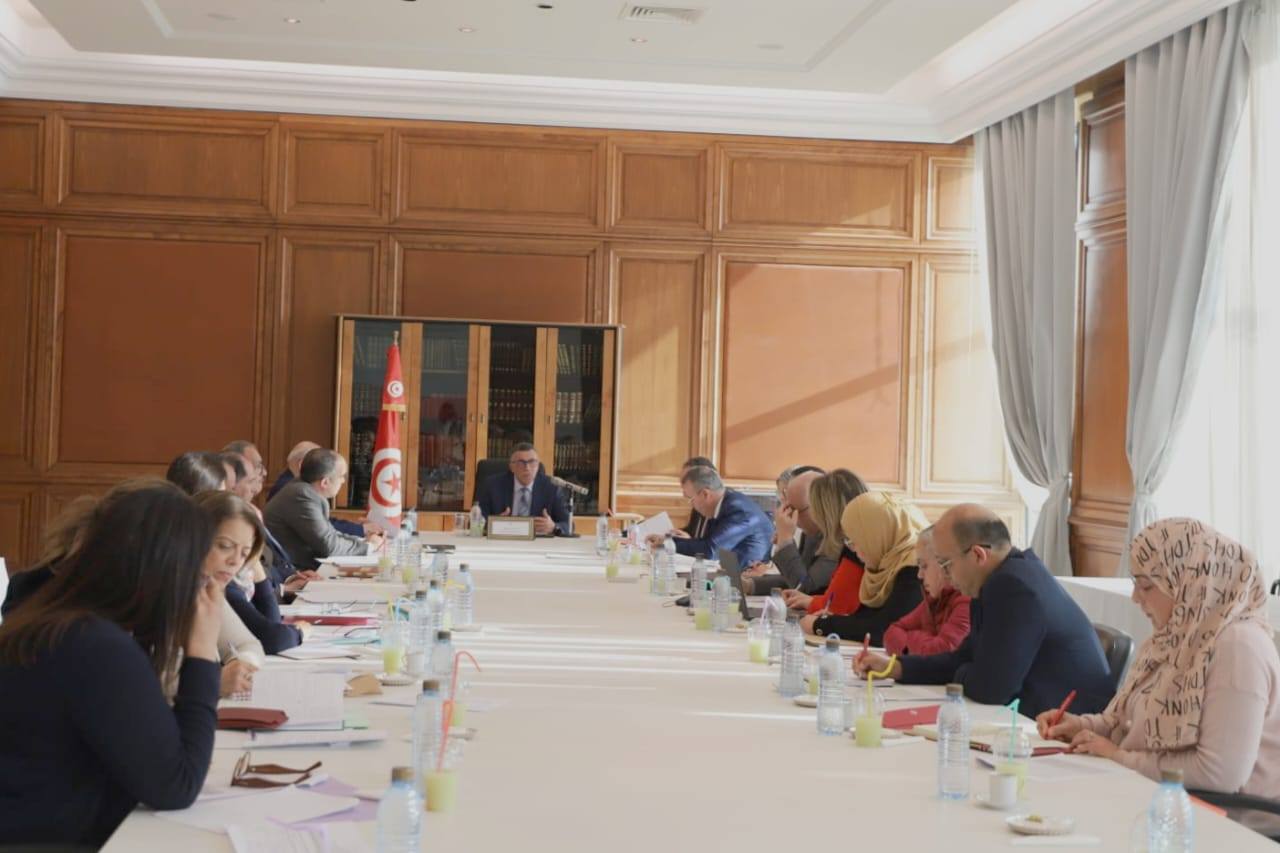 You are currently viewing وزير أملاك الدولة يعلن عن تشكيل فرق عمل لتثمين الرصيد العقاري للدولة.