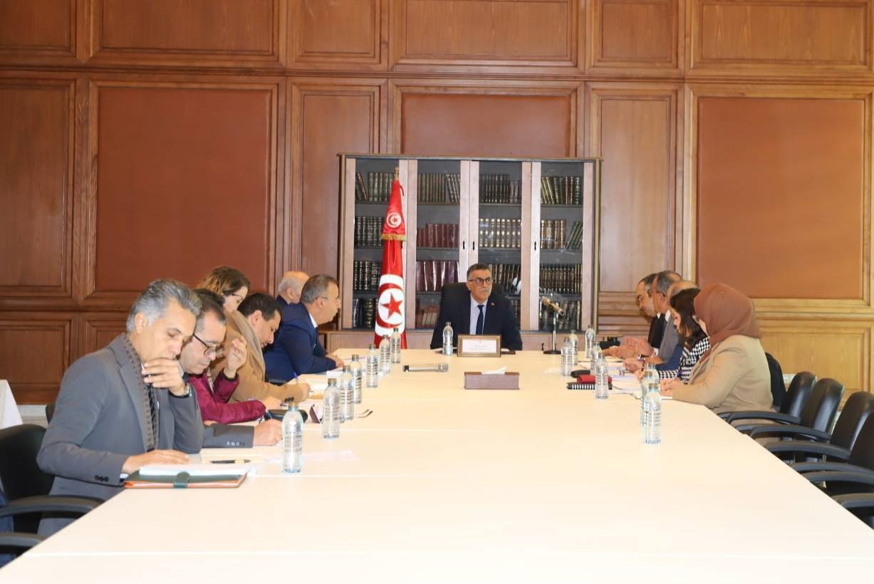 You are currently viewing Révision des textes juridiques régissant les modalités de gestion du domaine privé de l&rsquo;Etat.