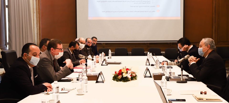 You are currently viewing جلسة عمل بين وزيري أملاك الدولة والشؤون العقارية بالنيابة وتكنولوجيات الاتصال